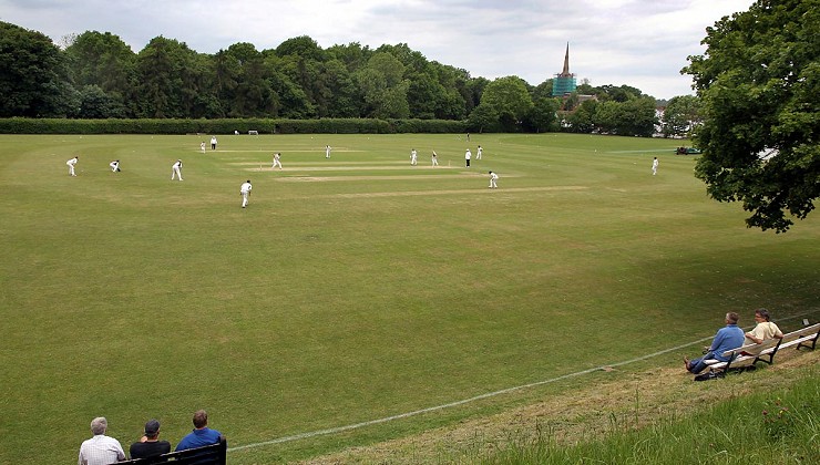 Hartlebury Trading Estate announces continued sponsorship with Ombersley Cricket Club